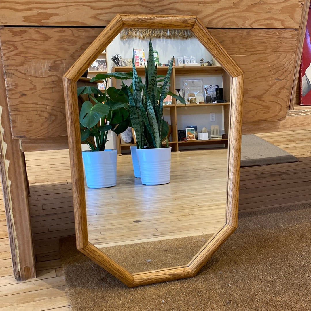 Angular Oak Accent Mirror (15x23)