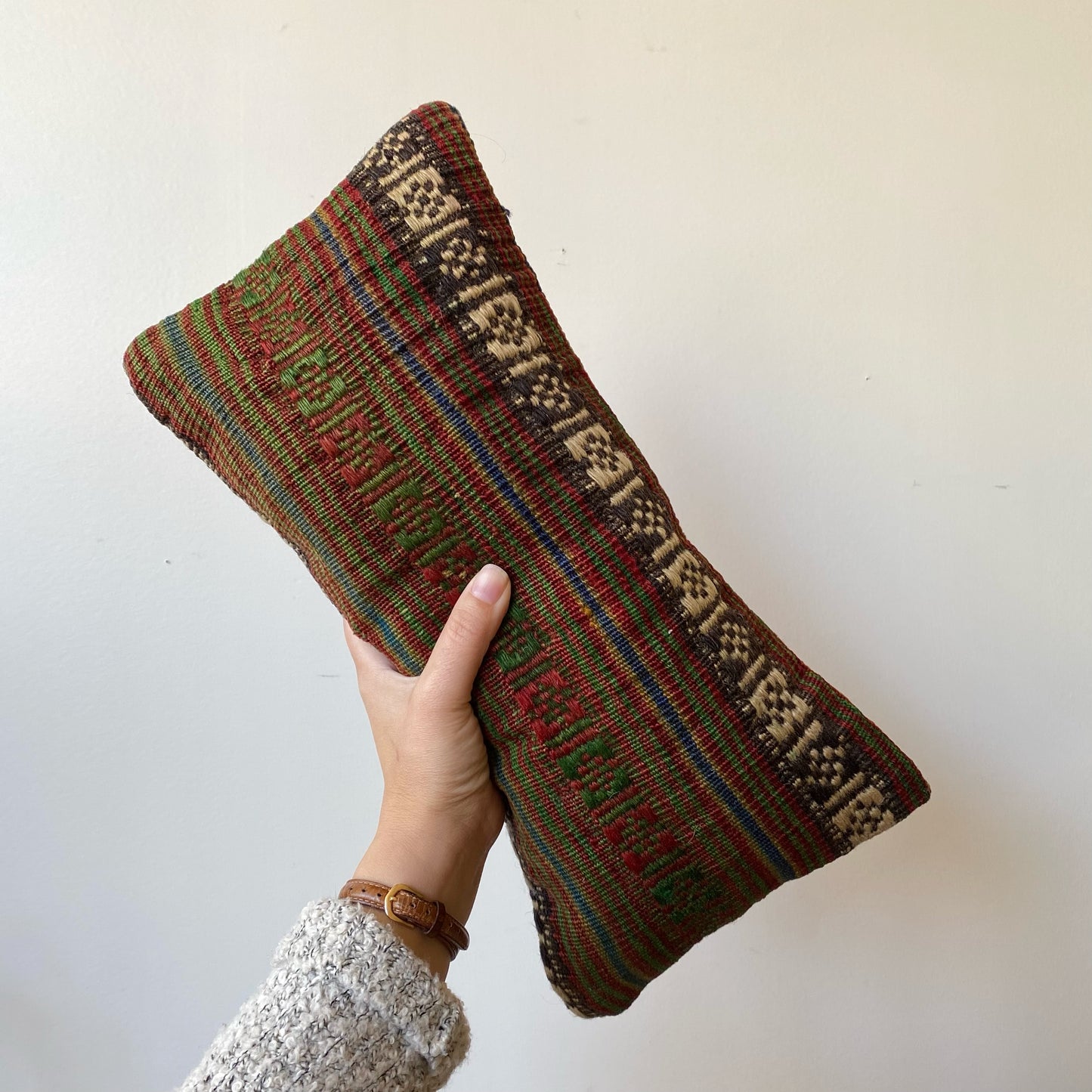 Handwoven Turkish Pillow Cover (8 x 16)