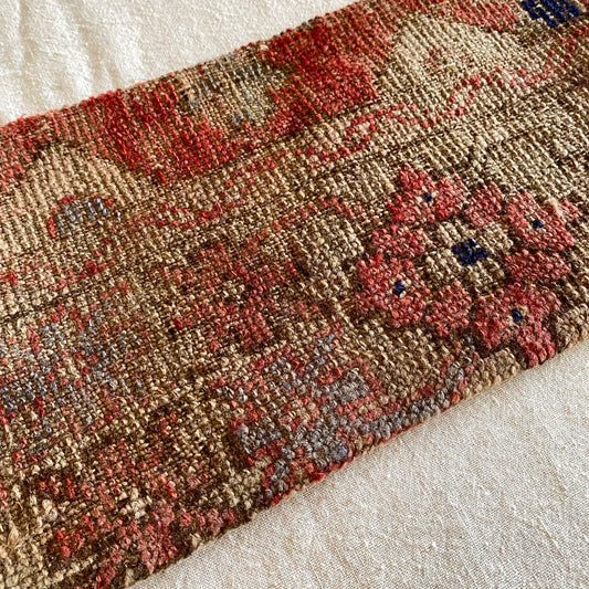 Hand-knotted Turkish Pillow Cover (8x16)
