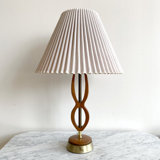 Vintage MCM Table Lamp with Shade
