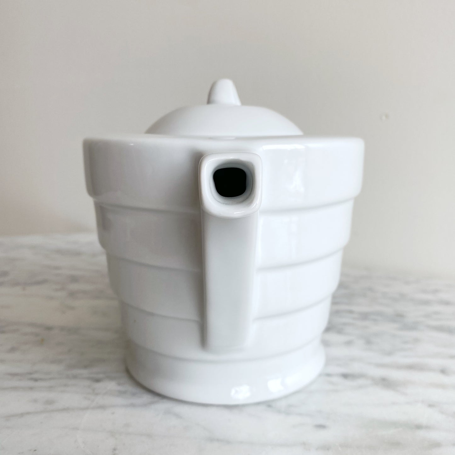 Ceramic Guggenheim Teapot, Frank Lloyd Wright Collection