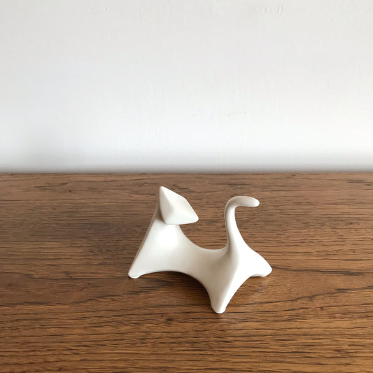 MCM Minimalist Porcelain Cat