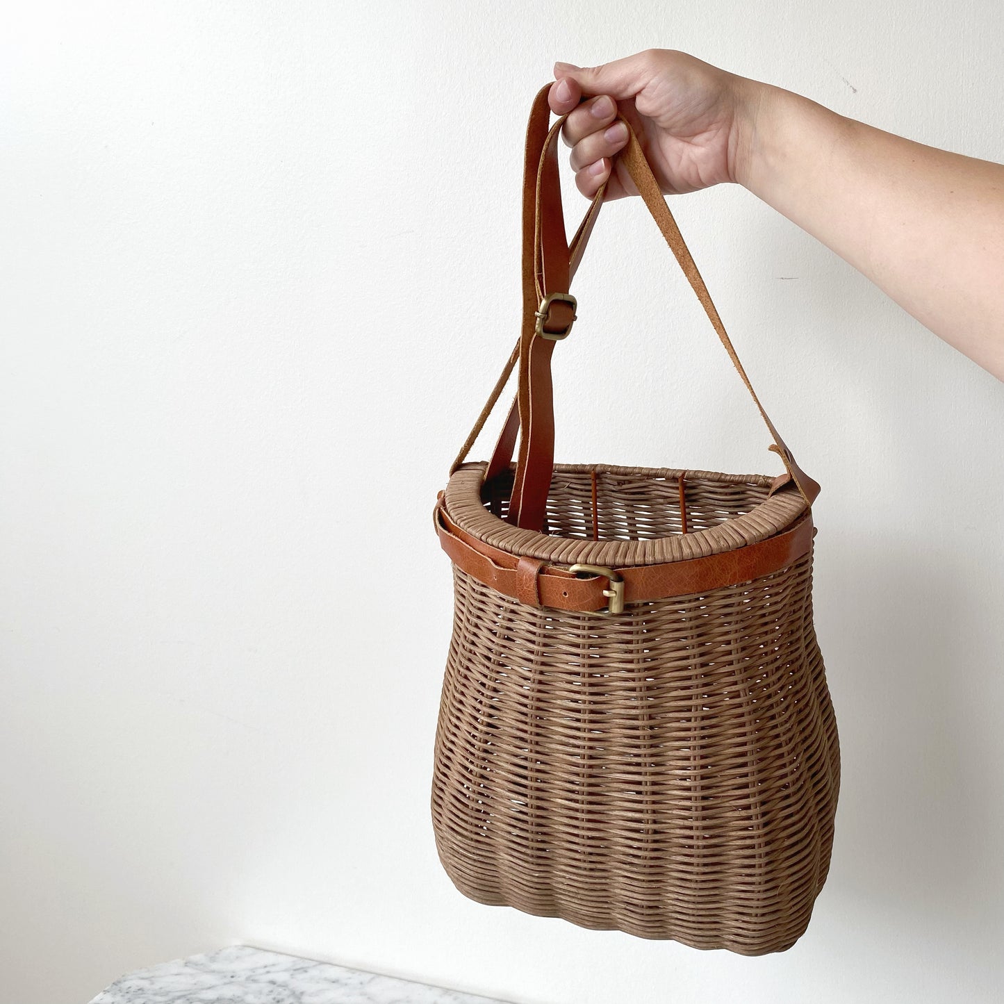 Wicker Foraging Basket / Hanging Basket