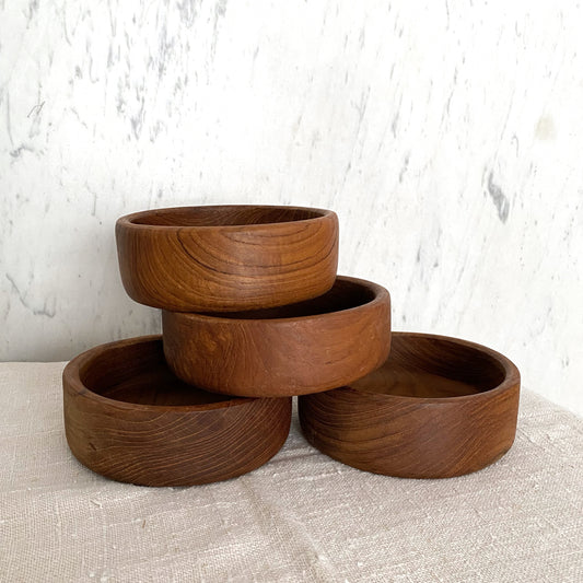 S/4 Vintage Turned Teak Wood Bowls